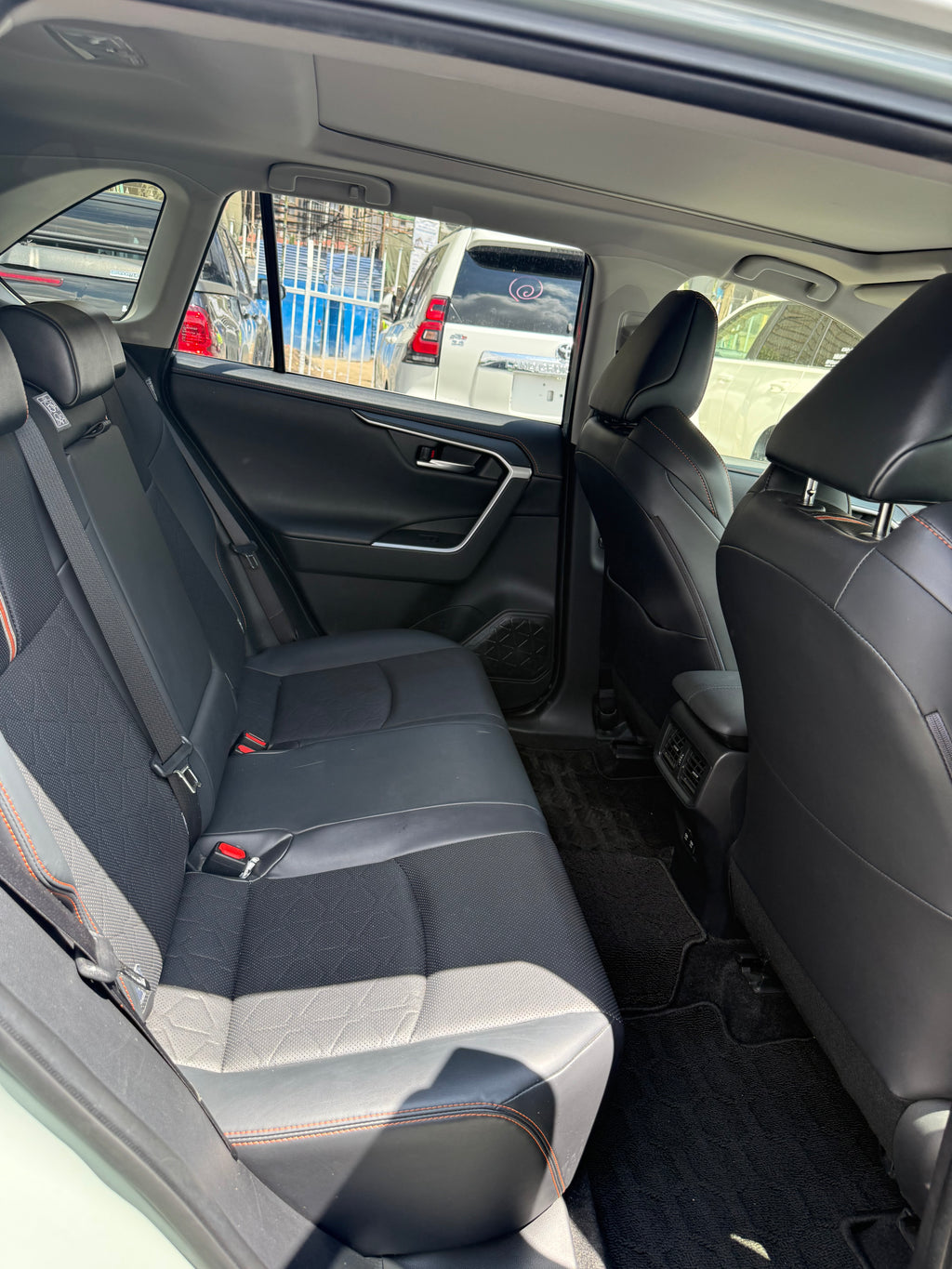 Toyota RAV4 Adventure
