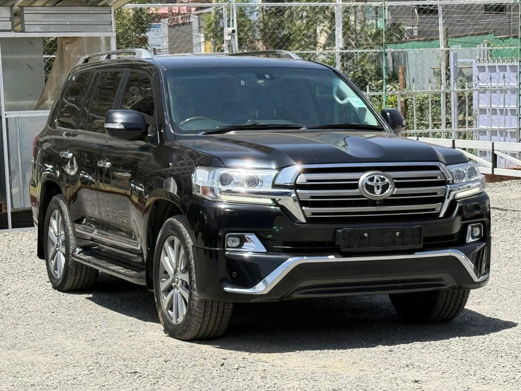 Toyota Landcruiser V8 vxr