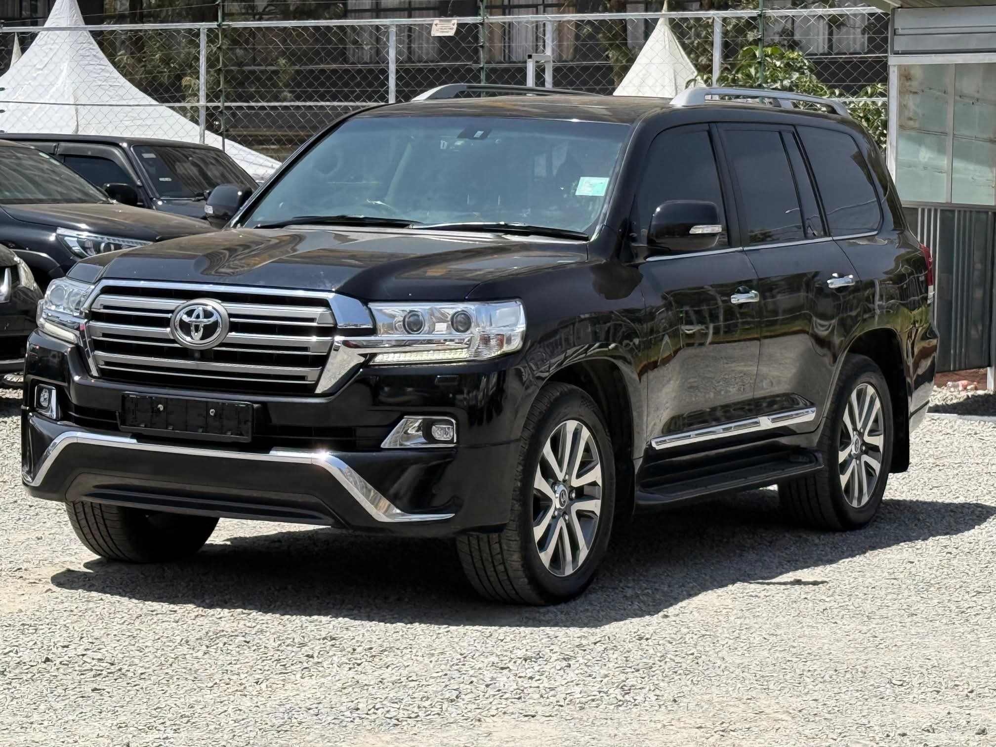 Toyota Landcruiser V8 vxr