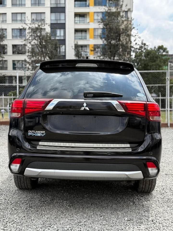 Mitsubishi Outlander Phev