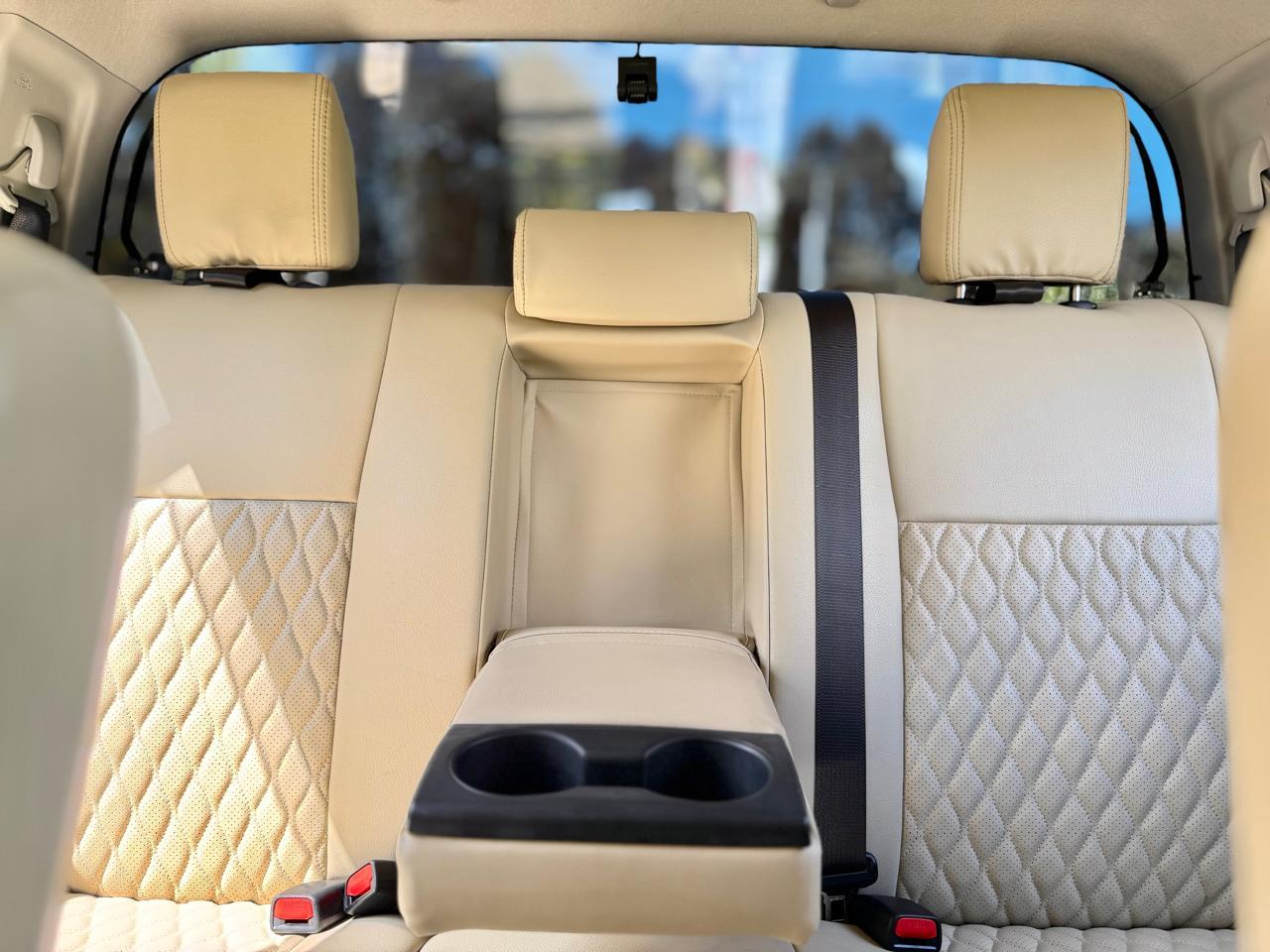 Toyota Hilux Double Cabin