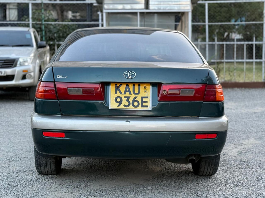 TOYOTA PREMIO