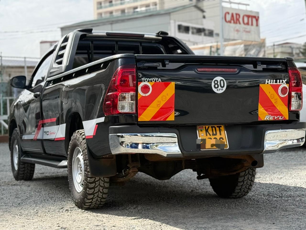 Toyota Hilux single cab