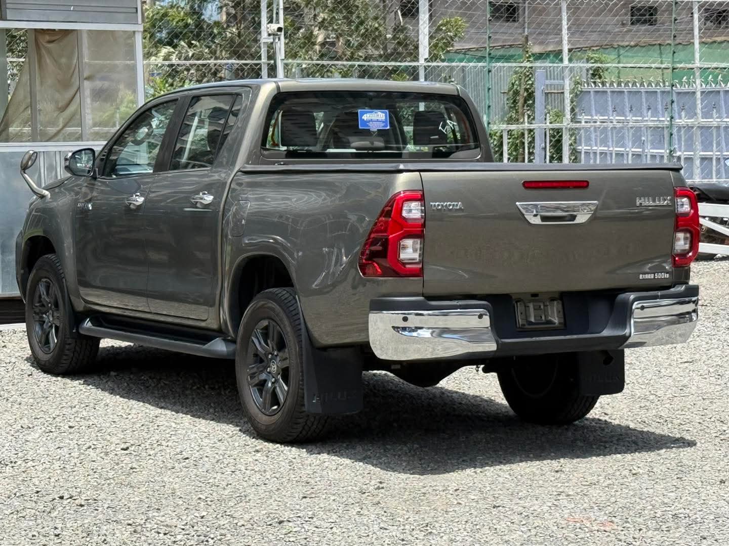 Toyota Hilux