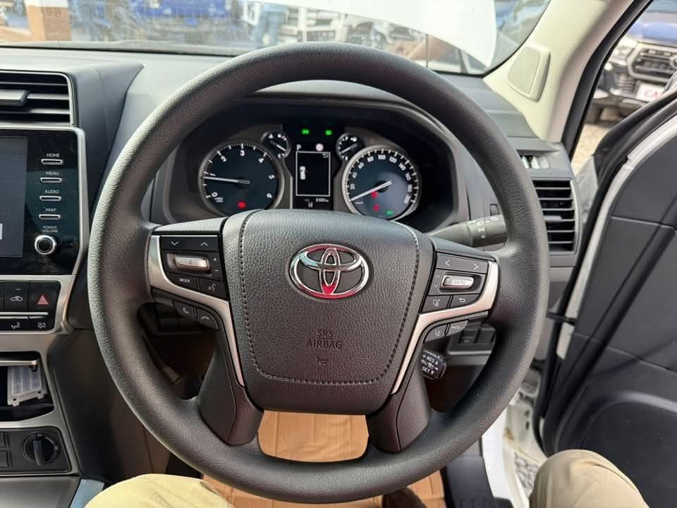 Toyota Land Cruiser Prado TX